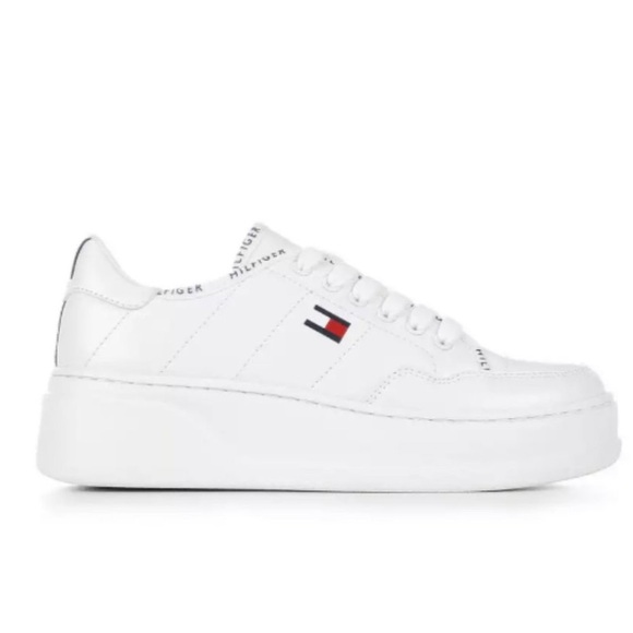 NIB TOMMY HILFIGER PLATFORM
SNEAKERS size: 9 - Picture 4 of 9